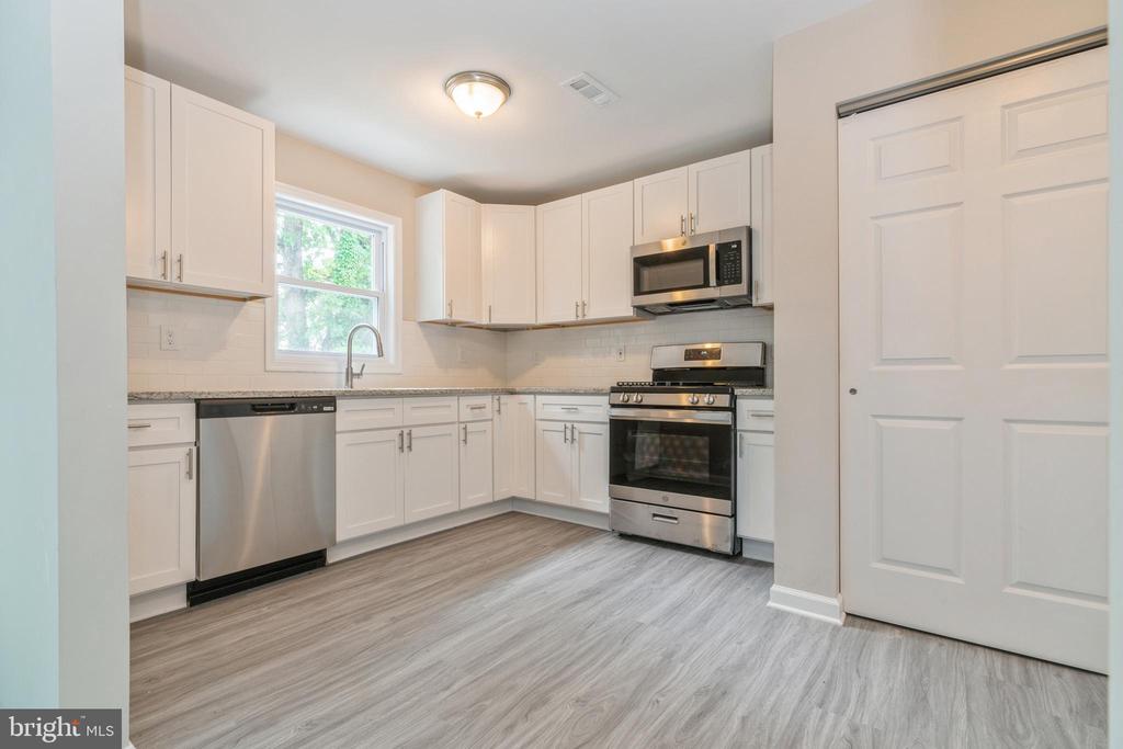 113 FAIRVIEW AVENUE