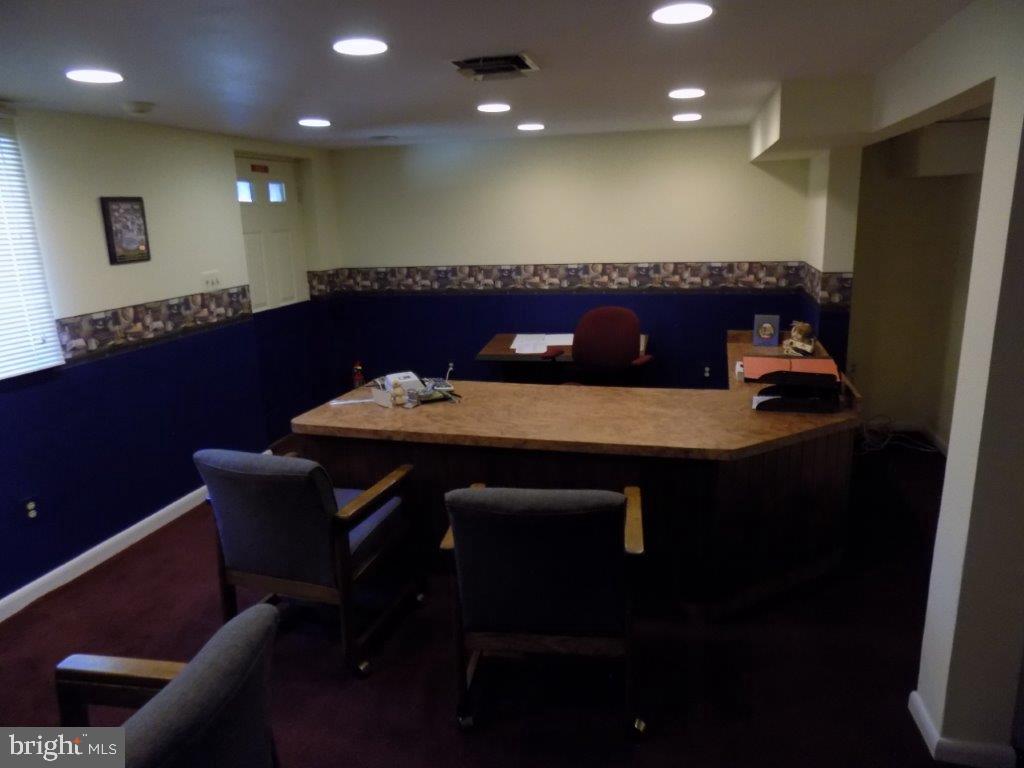 175 WHITE HORSE RD W