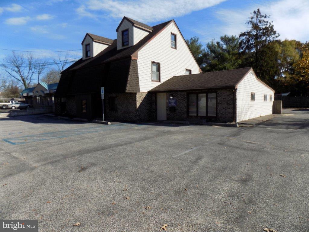 175 WHITE HORSE RD W