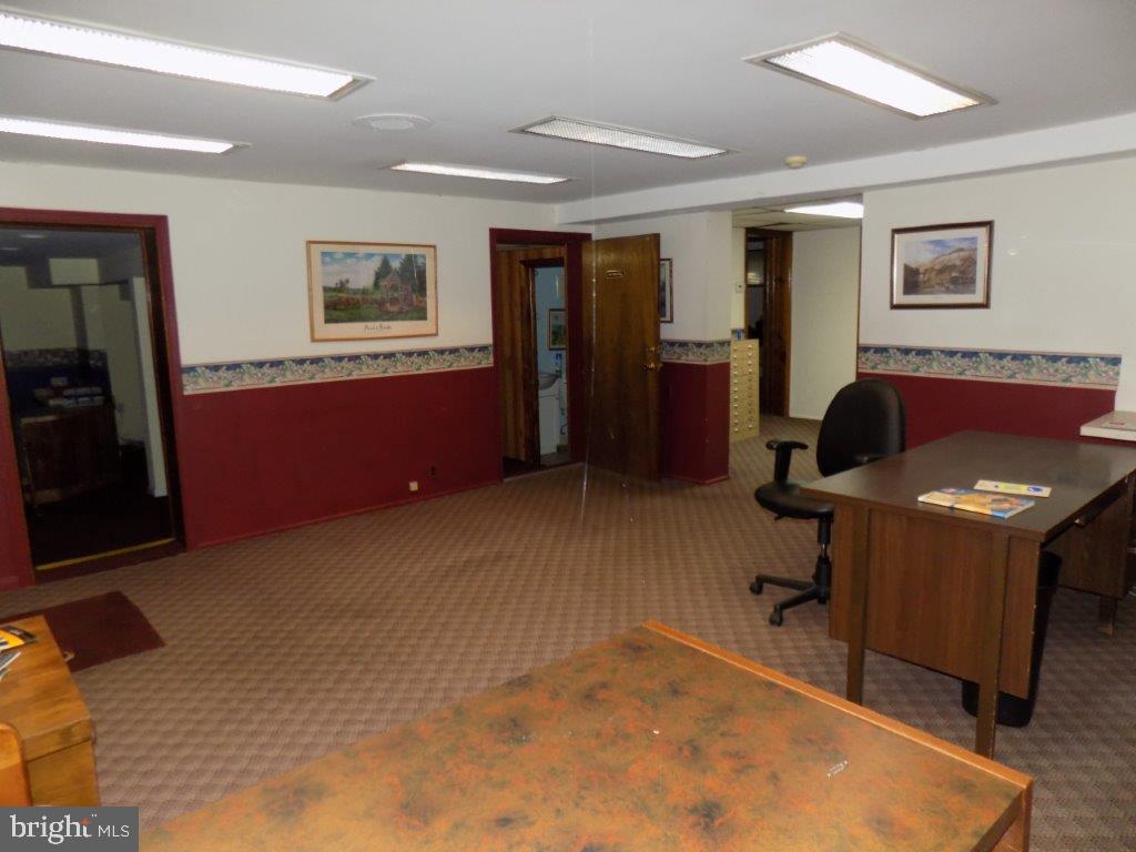 175 WHITE HORSE RD W