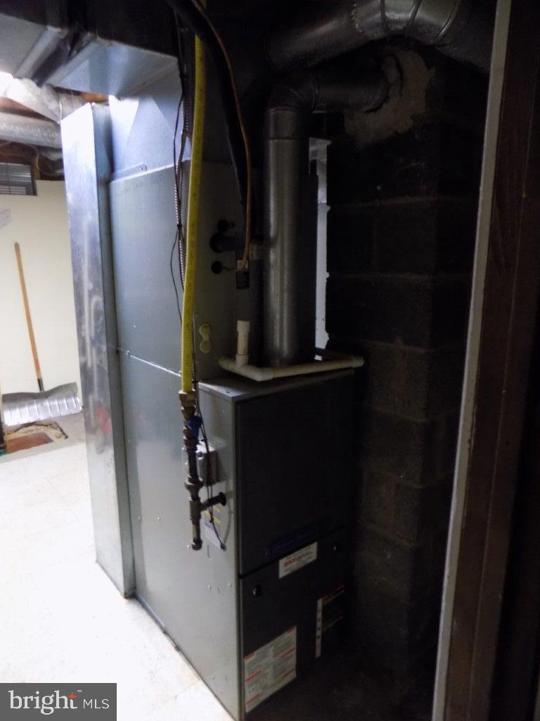 175 WHITE HORSE RD W