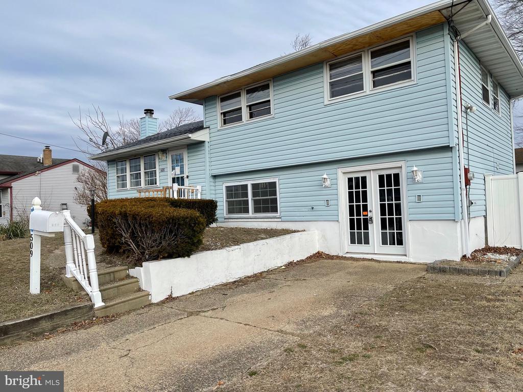 509 CECELIA DRIVE
