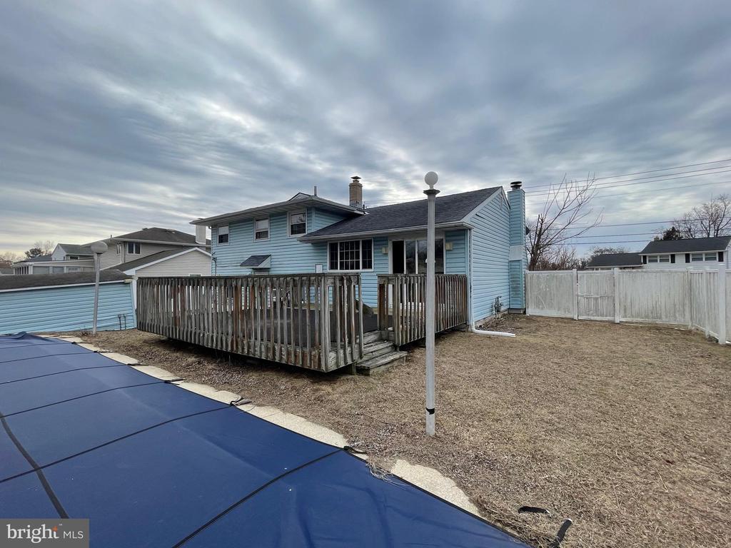 509 CECELIA DRIVE