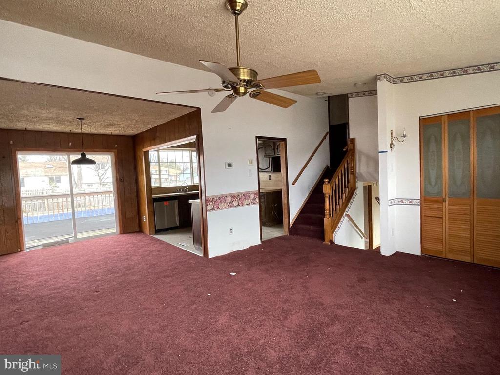509 CECELIA DRIVE