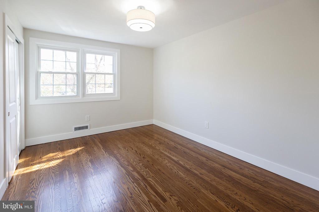 127 PARKVIEW ROAD