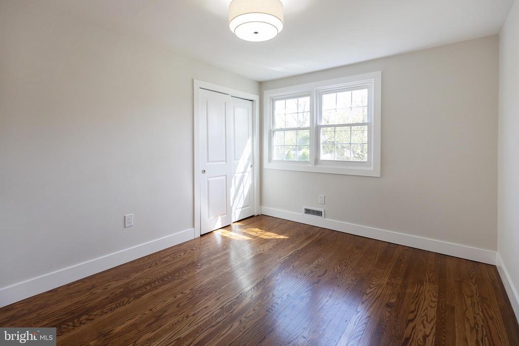 127 PARKVIEW ROAD