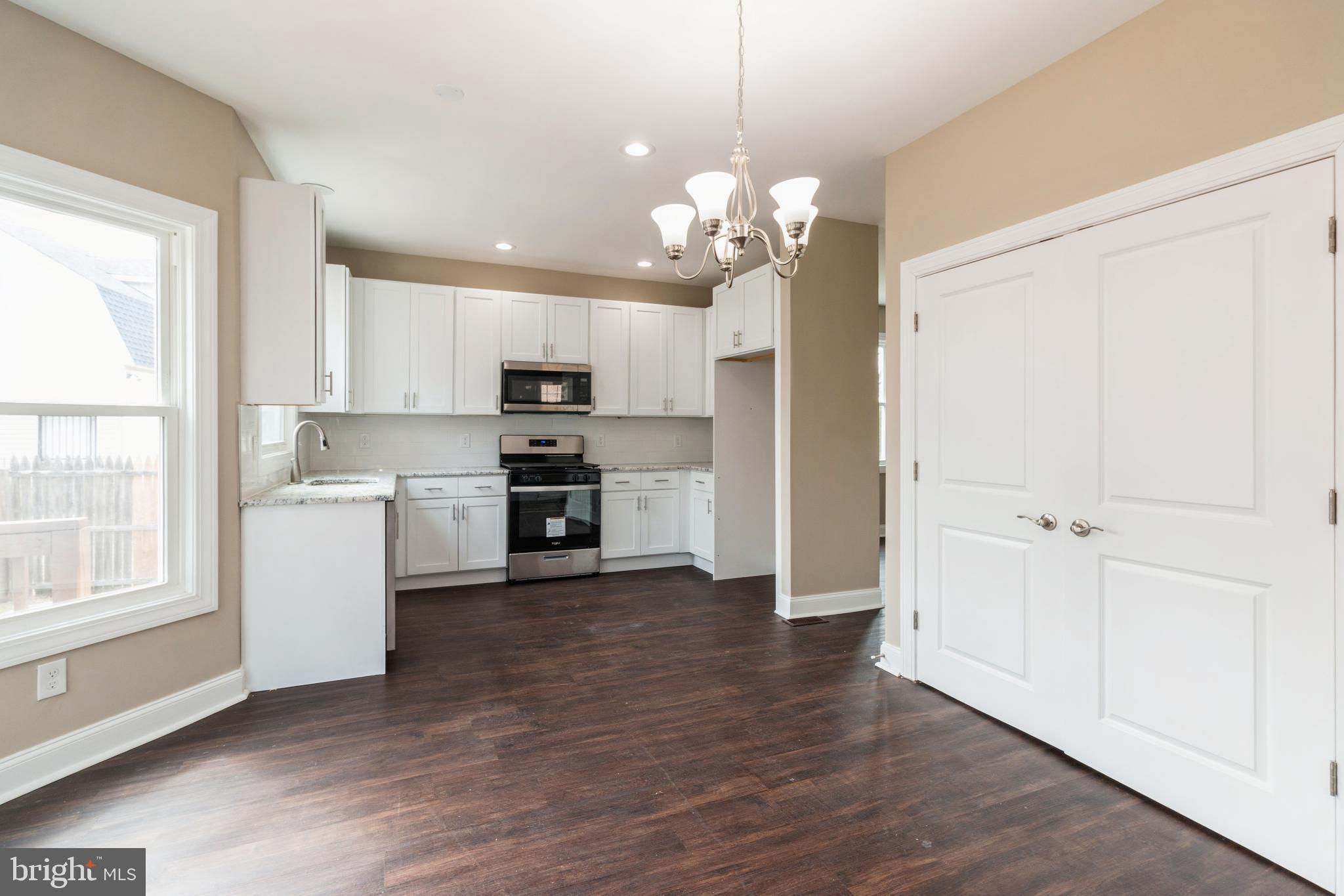 265 S CHARLESTON AVENUE