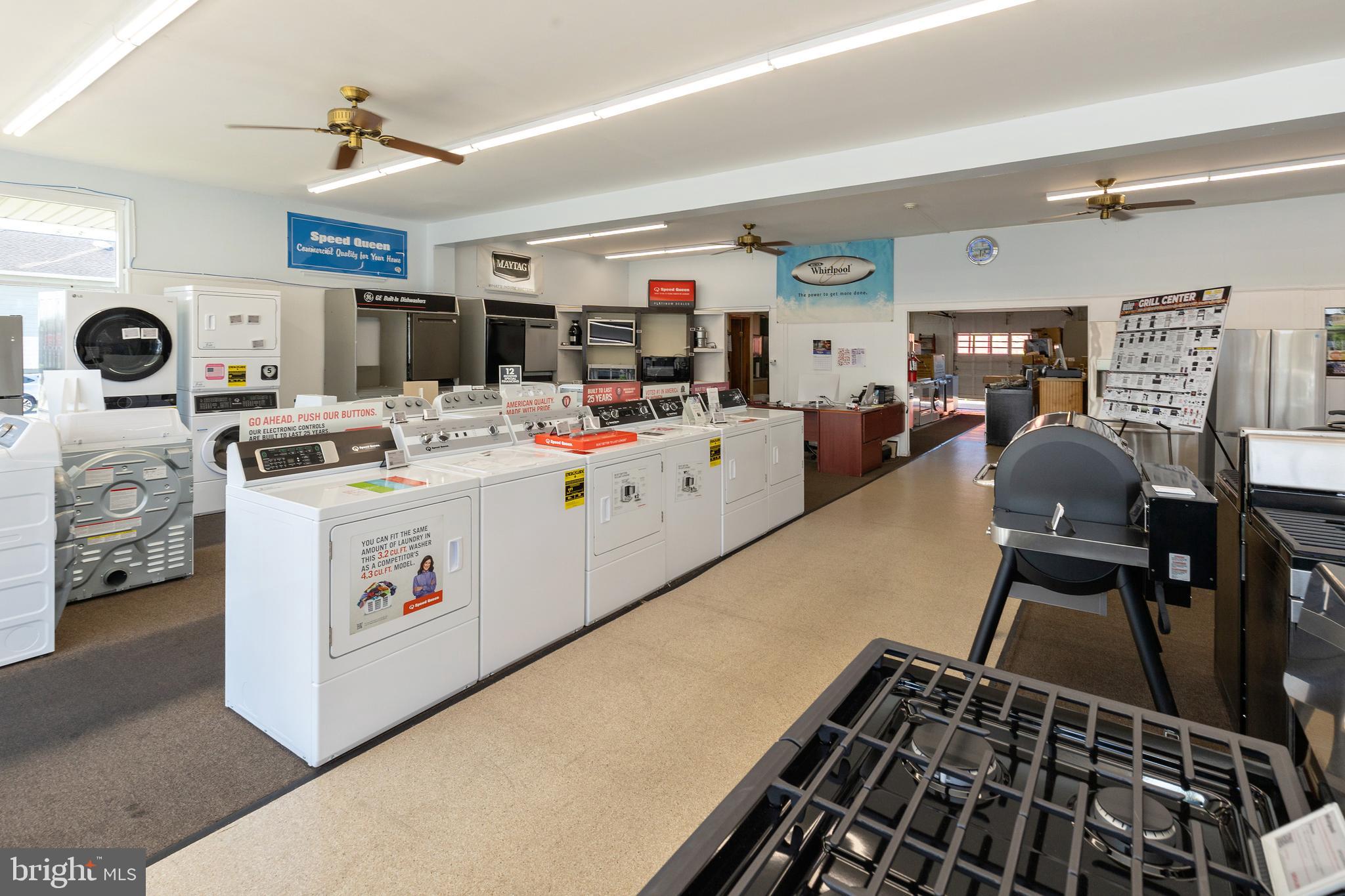 419 BLACK HORSE PIKE