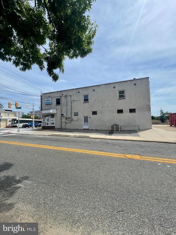 419 BLACK HORSE PIKE