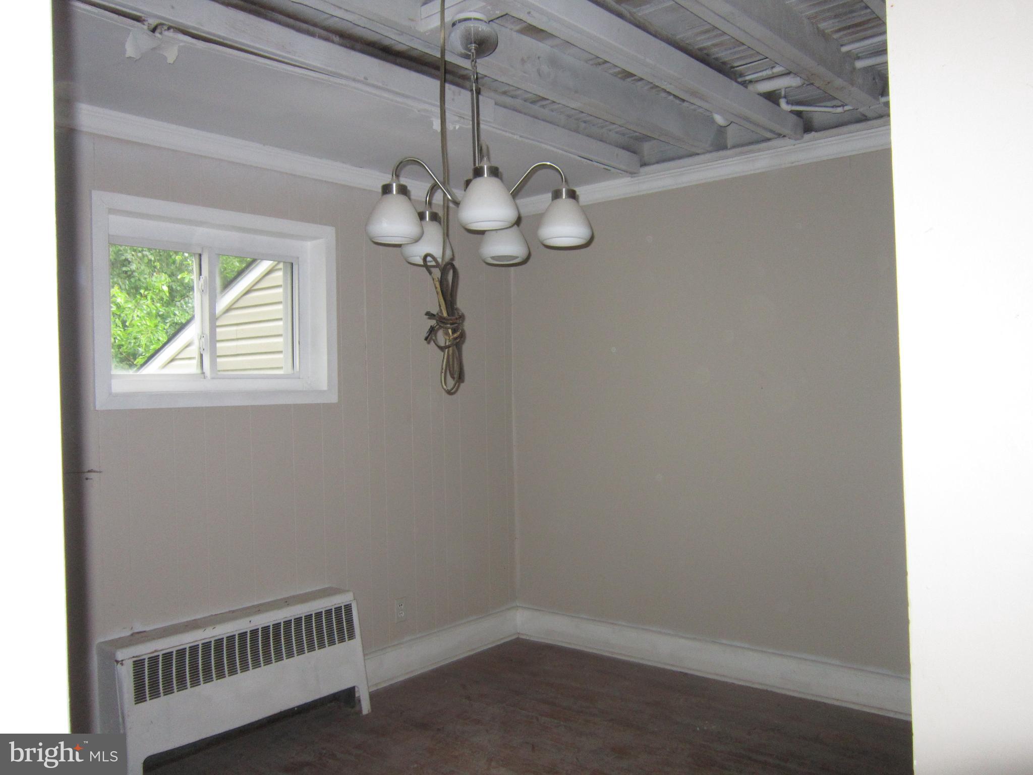 108 S BURNT MILL ROAD