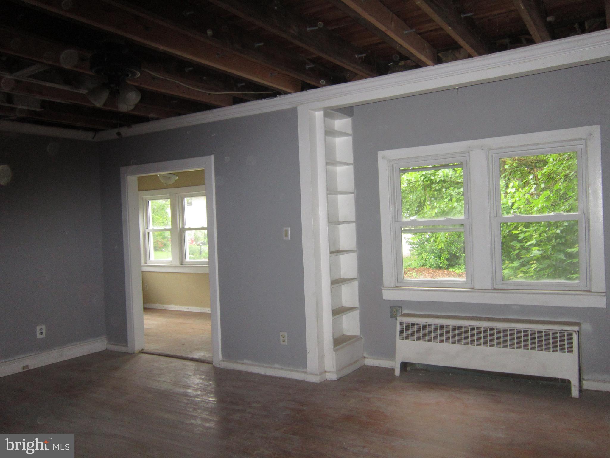 108 S BURNT MILL ROAD