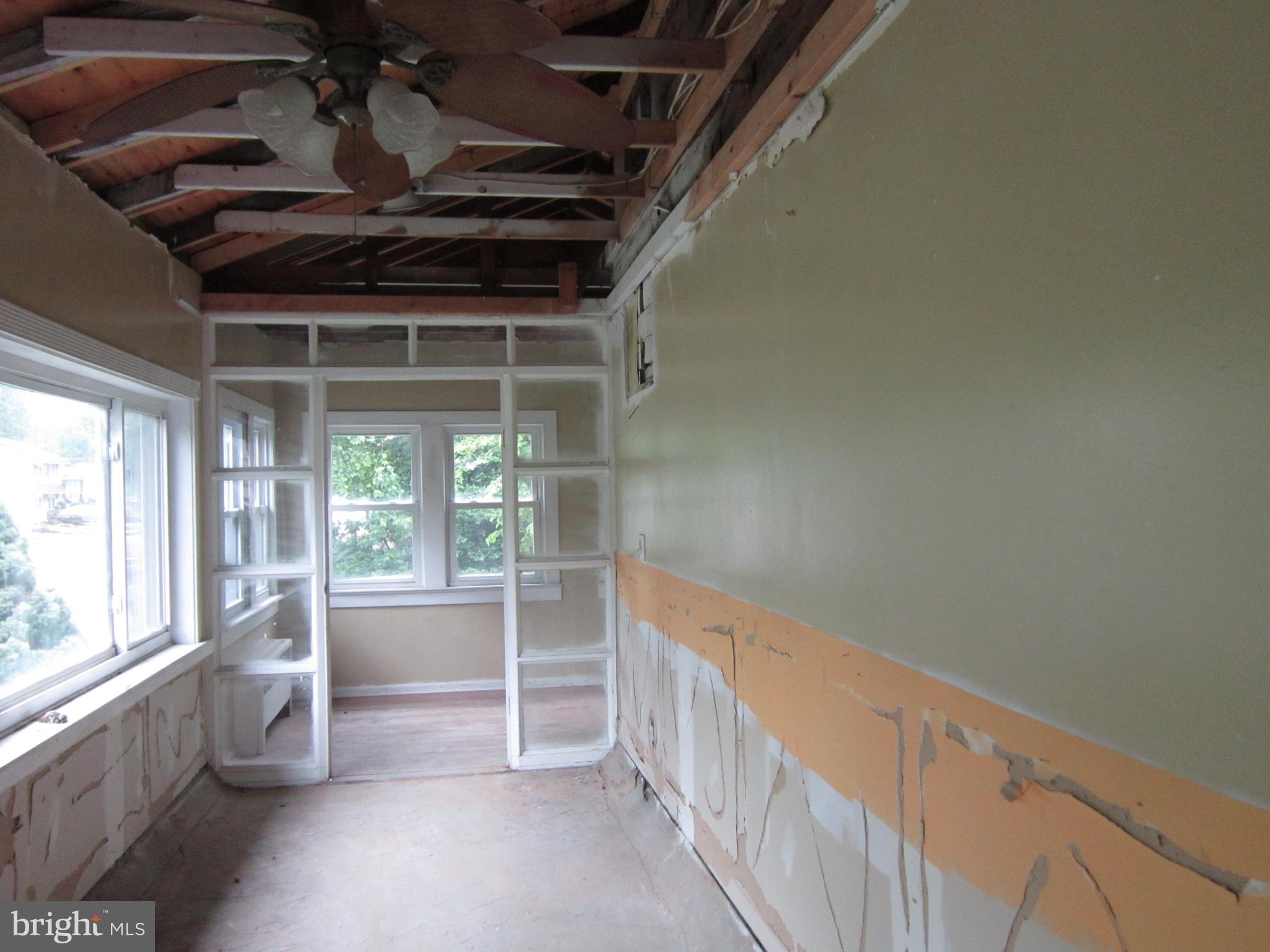 108 S BURNT MILL ROAD