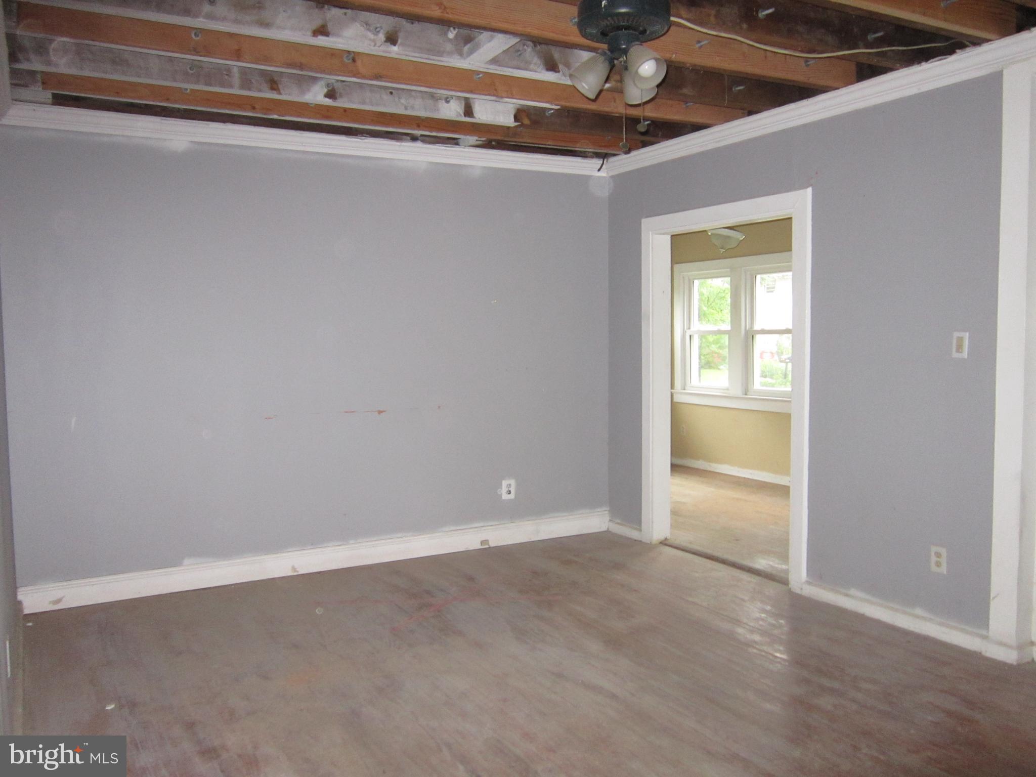 108 S BURNT MILL ROAD