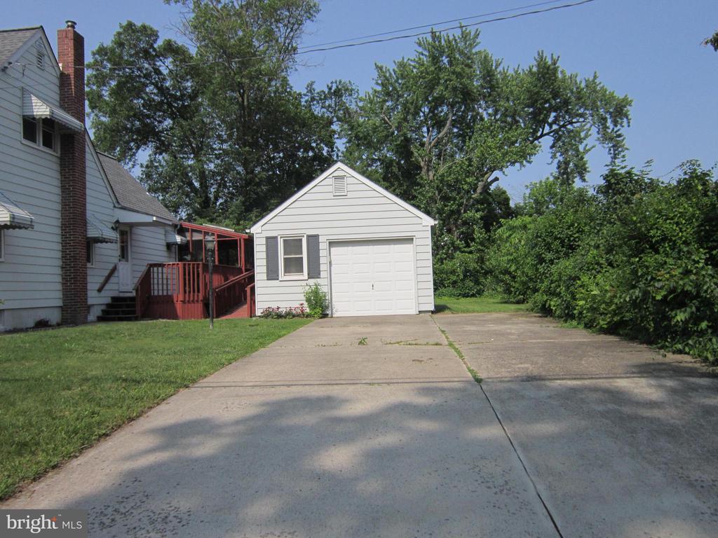 103 CENTRAL AVENUE