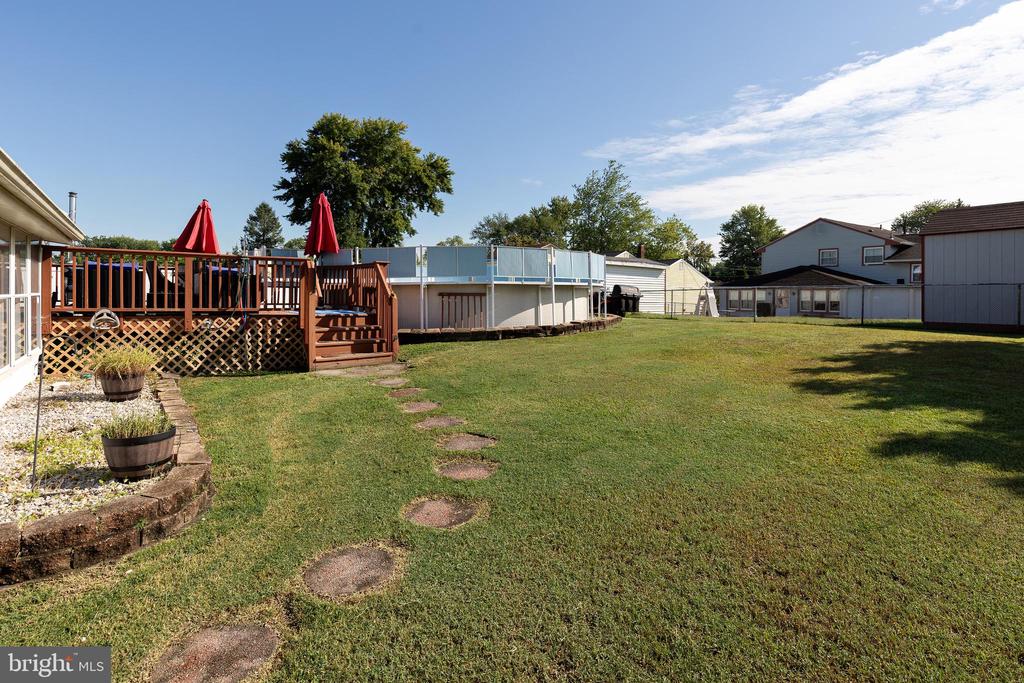 41 HOLLYOKE ROAD