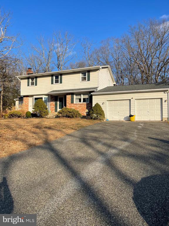 150 N SMITH TERRACE
