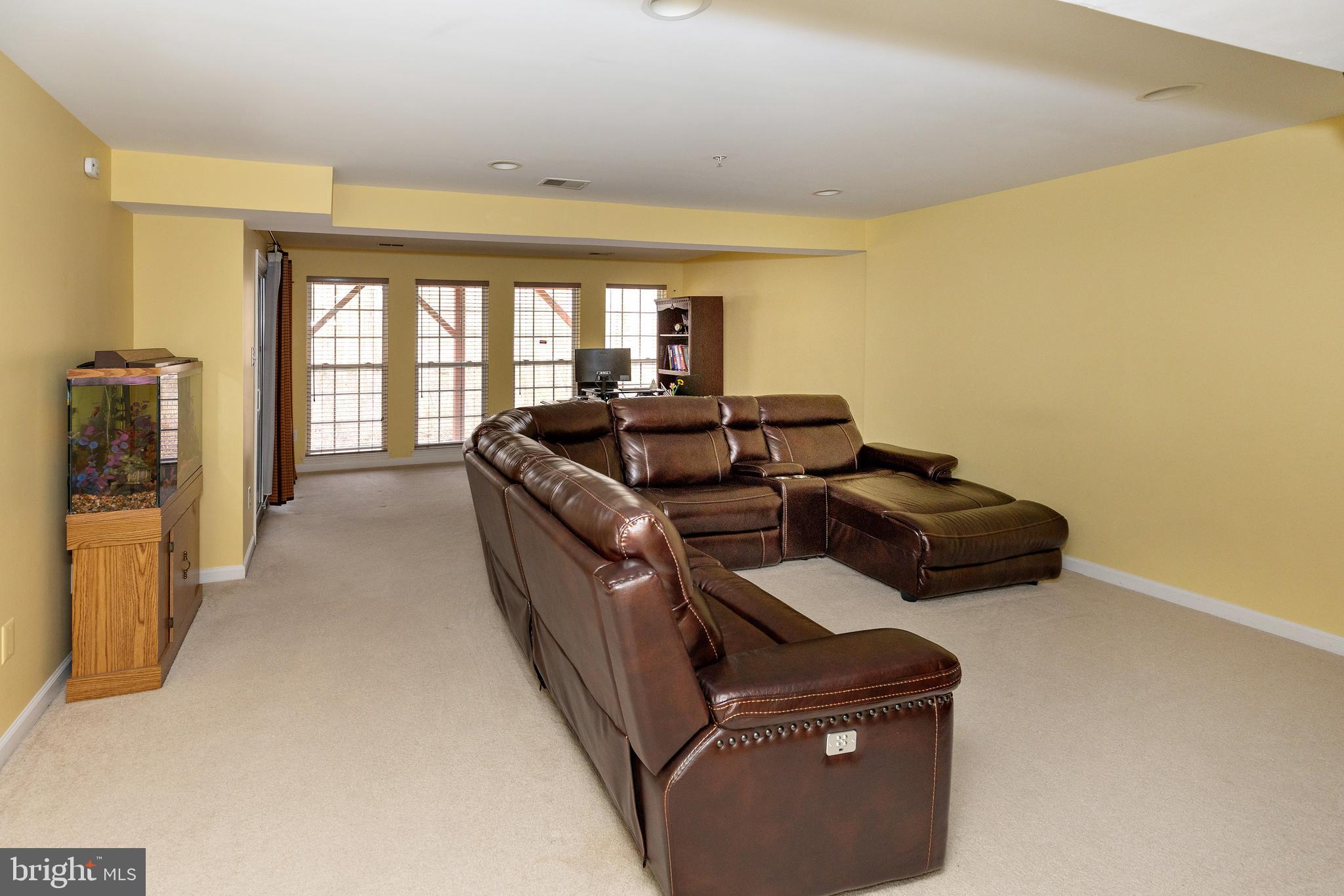 2049 BROADACRES DRIVE