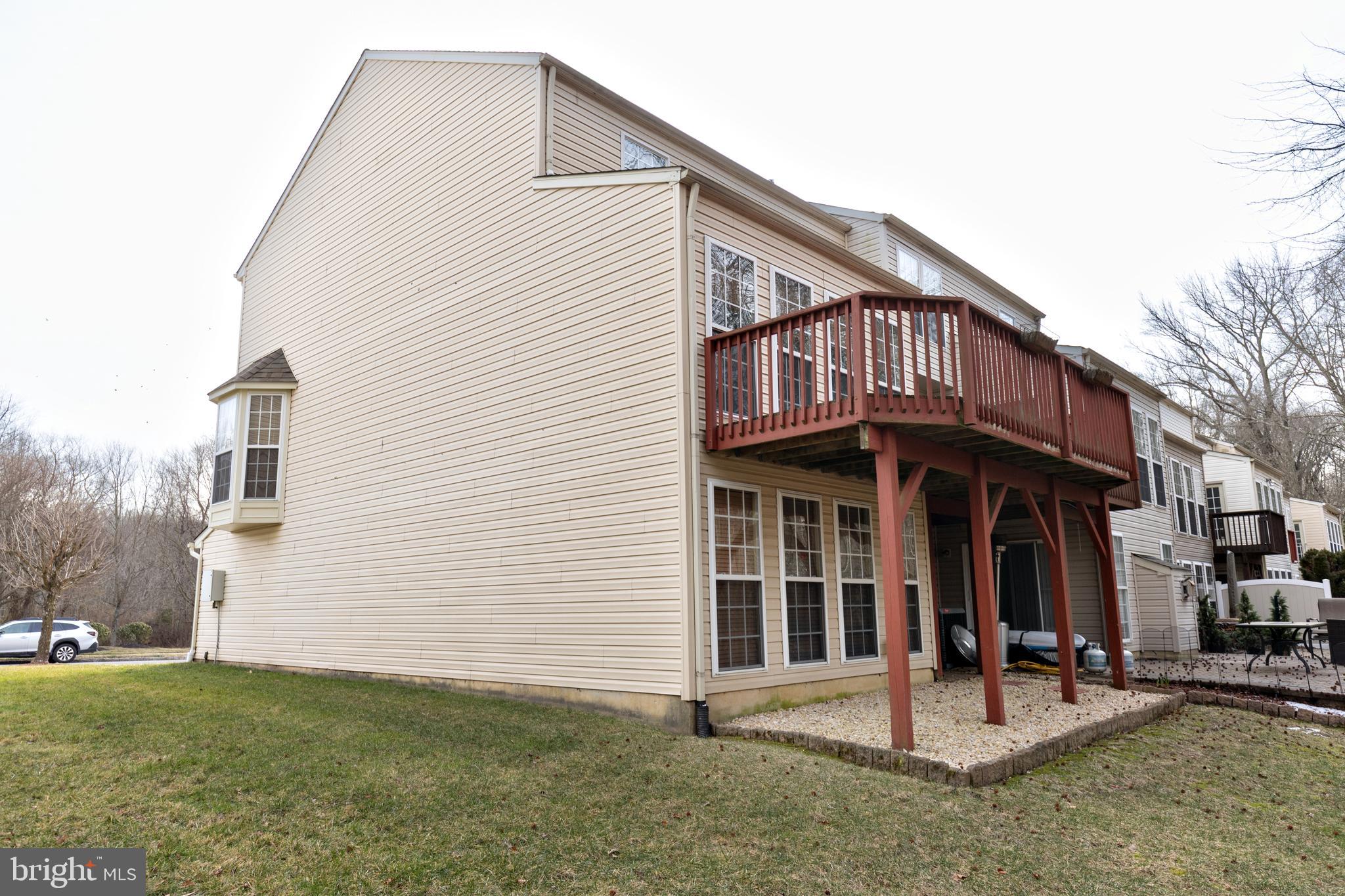 2049 BROADACRES DRIVE