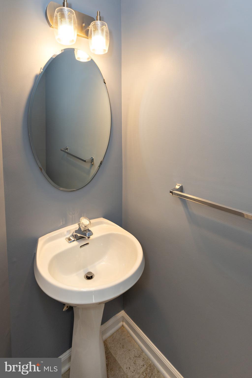 2049 BROADACRES DRIVE