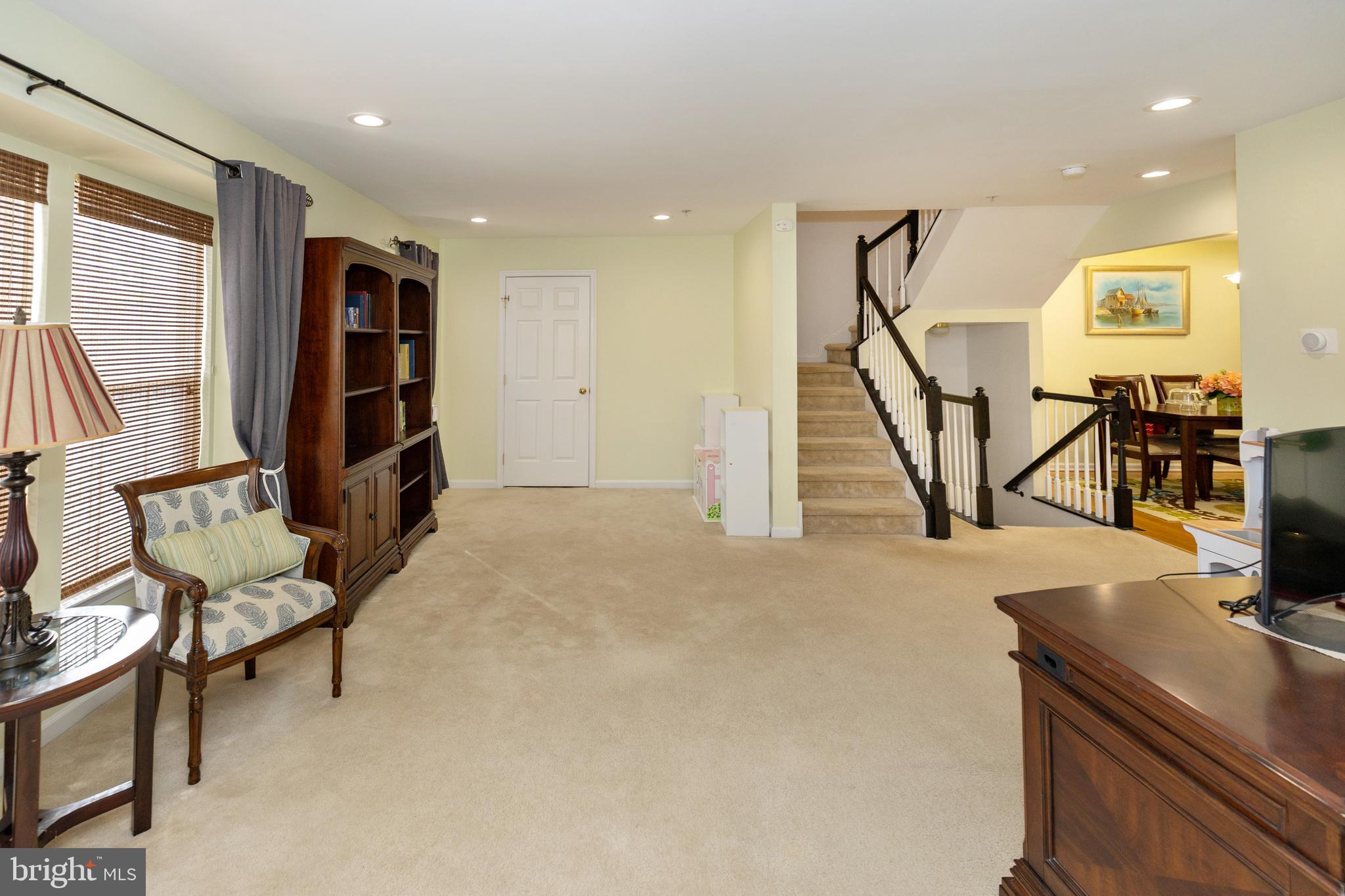 2049 BROADACRES DRIVE