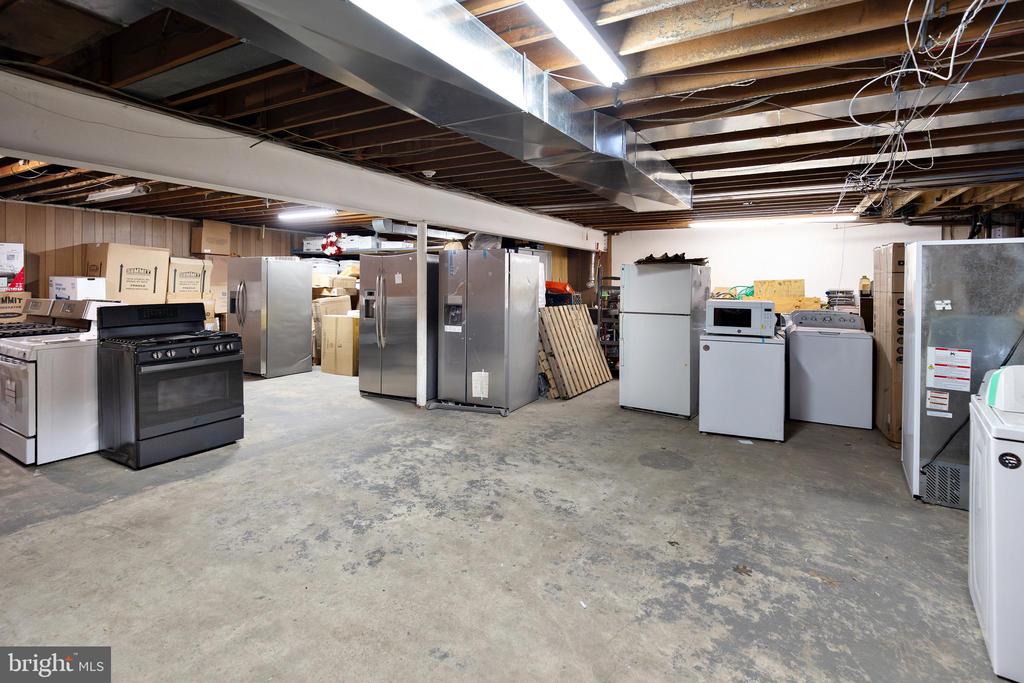 419 BLACK HORSE PIKE
