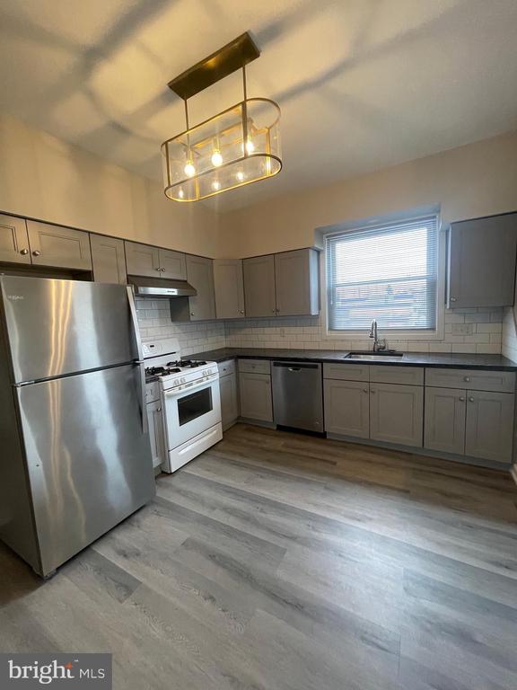 217 N BLACK HORSE PIKE Unit: 2