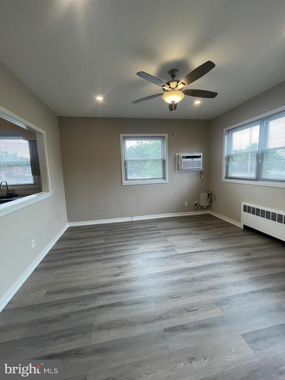 217 N BLACK HORSE PIKE Unit: 2
