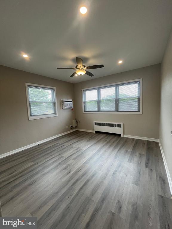 217 N BLACK HORSE PIKE Unit: 2