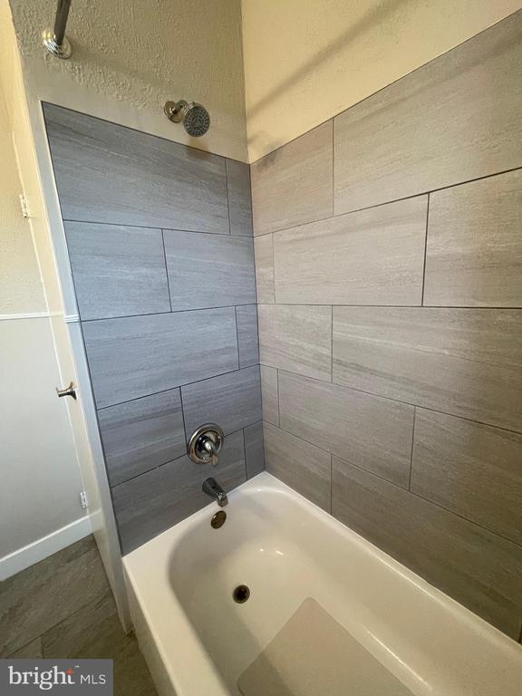217 N BLACK HORSE PIKE Unit: 2