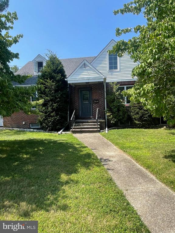 264 S WHITE HORSE PIKE