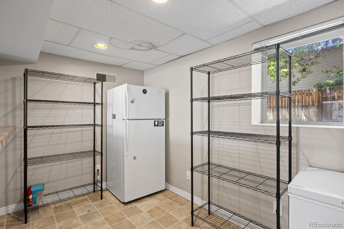 3347 S Laredo Court