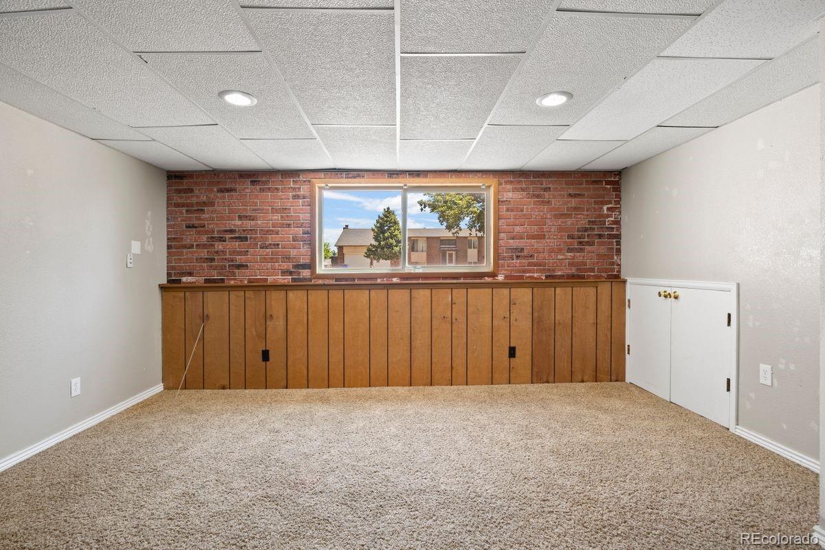 3347 S Laredo Court