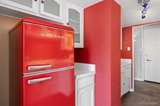 1250 N Humboldt Street Unit: 202