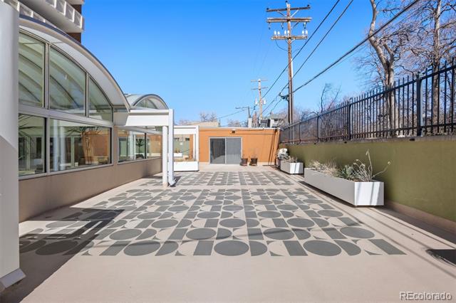 1250 N Humboldt Street Unit: 202