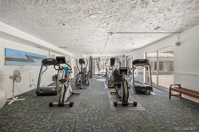 1250 N Humboldt Street Unit: 202