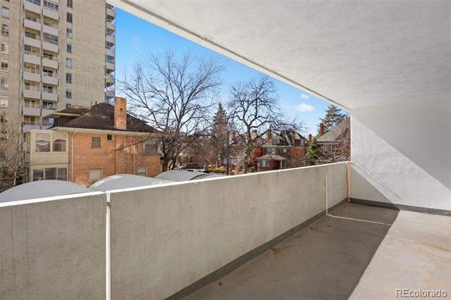 1250 N Humboldt Street Unit: 202