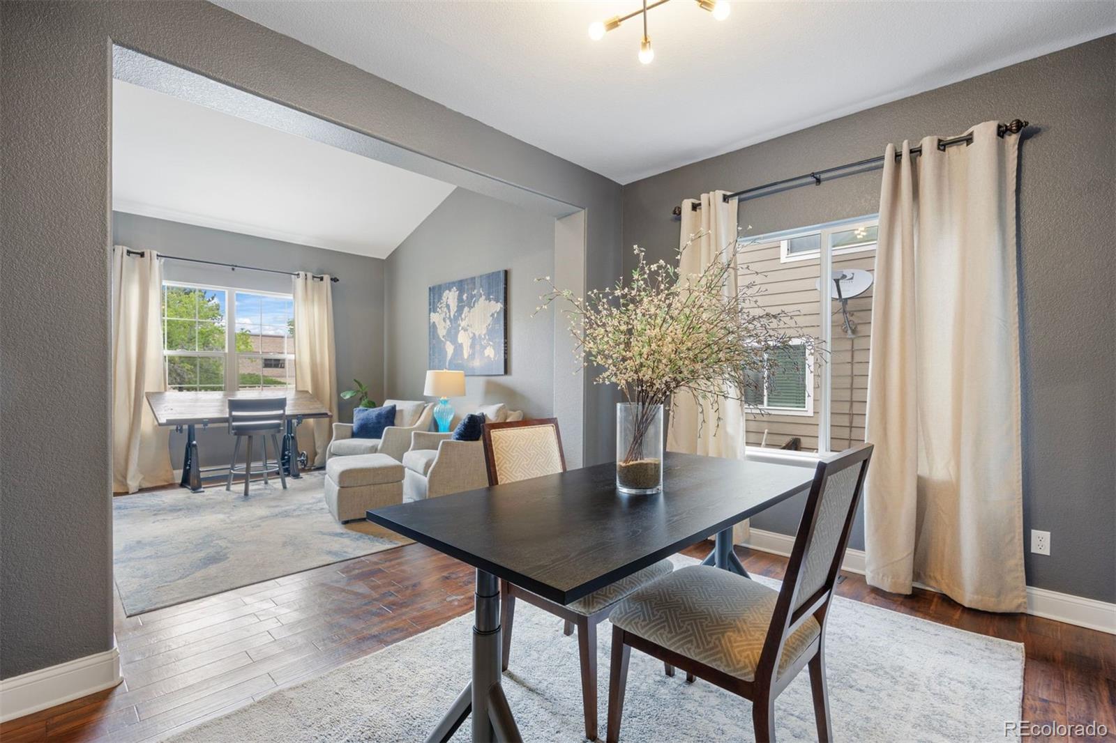 10060 Royal Eagle Lane