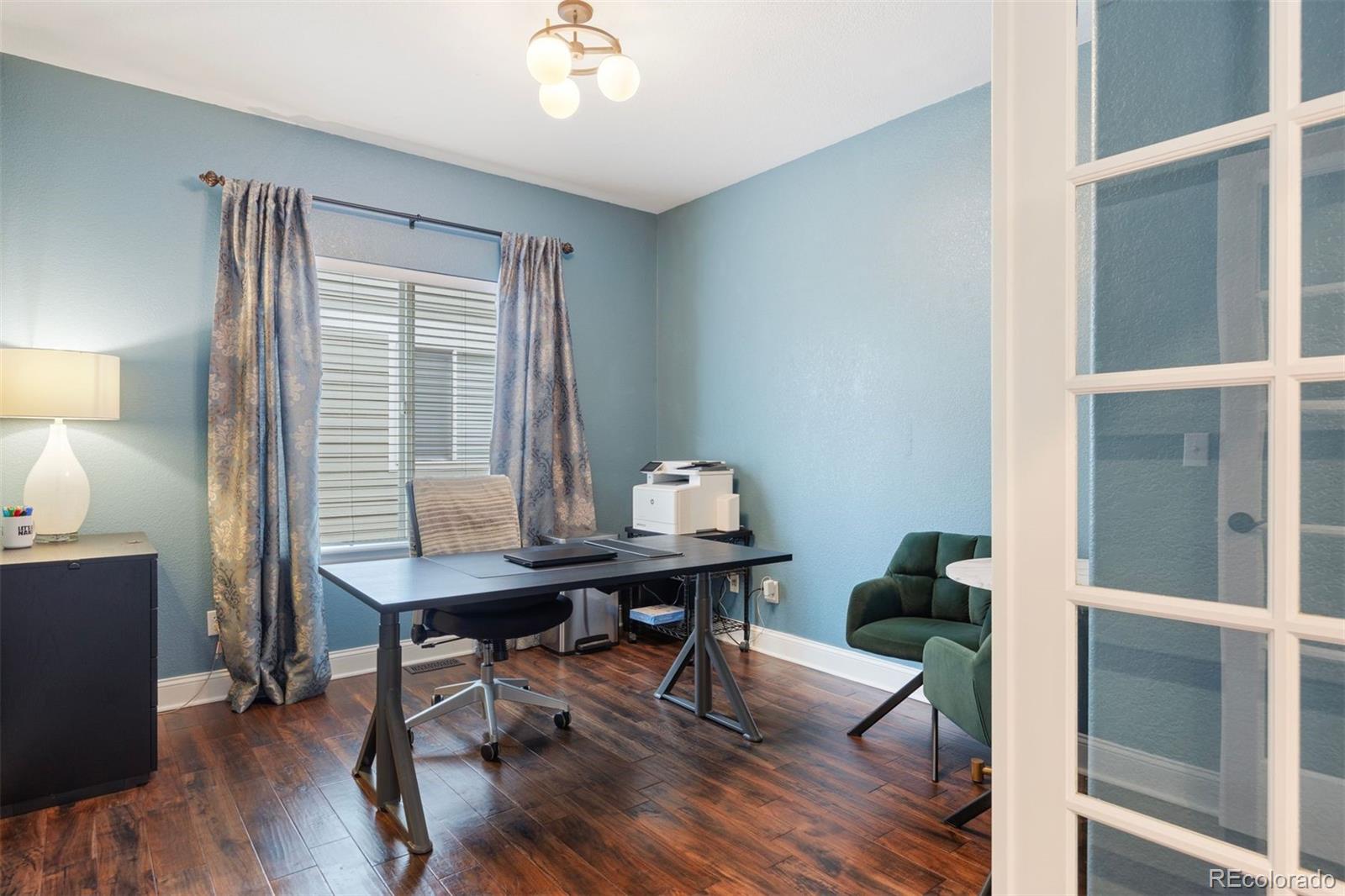 10060 Royal Eagle Lane