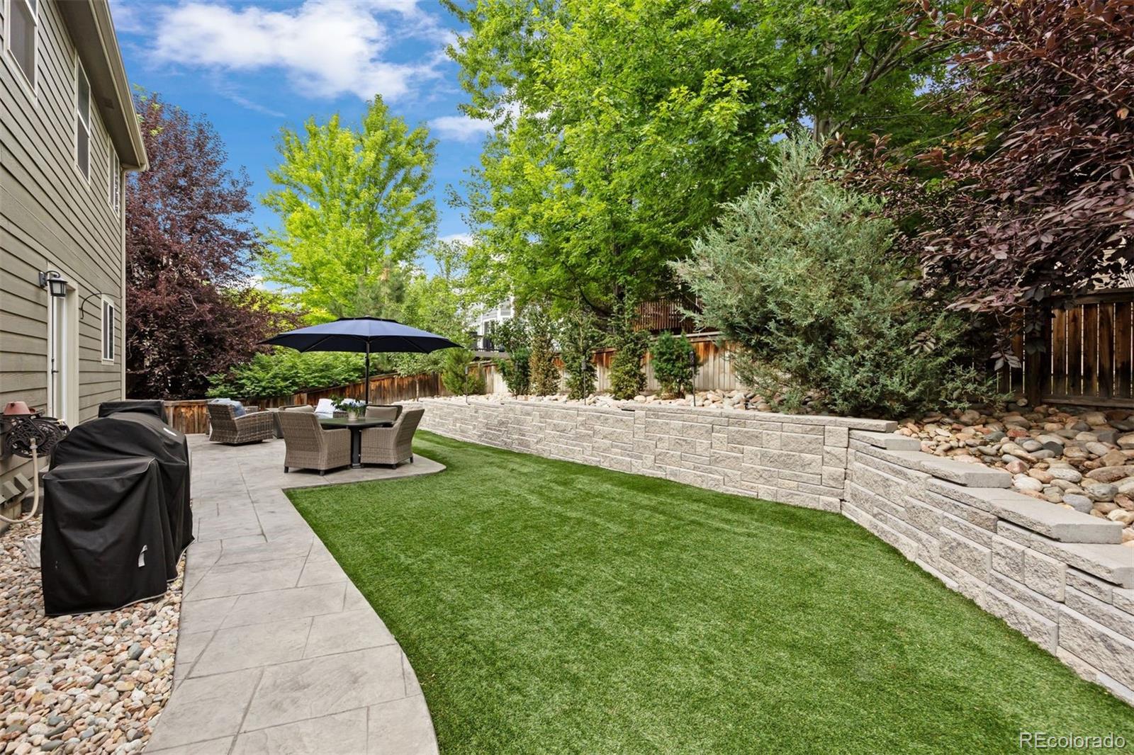 10060 Royal Eagle Lane