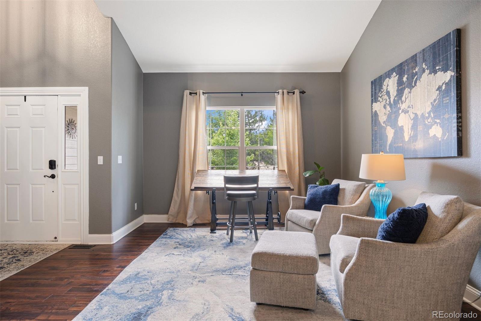 10060 Royal Eagle Lane