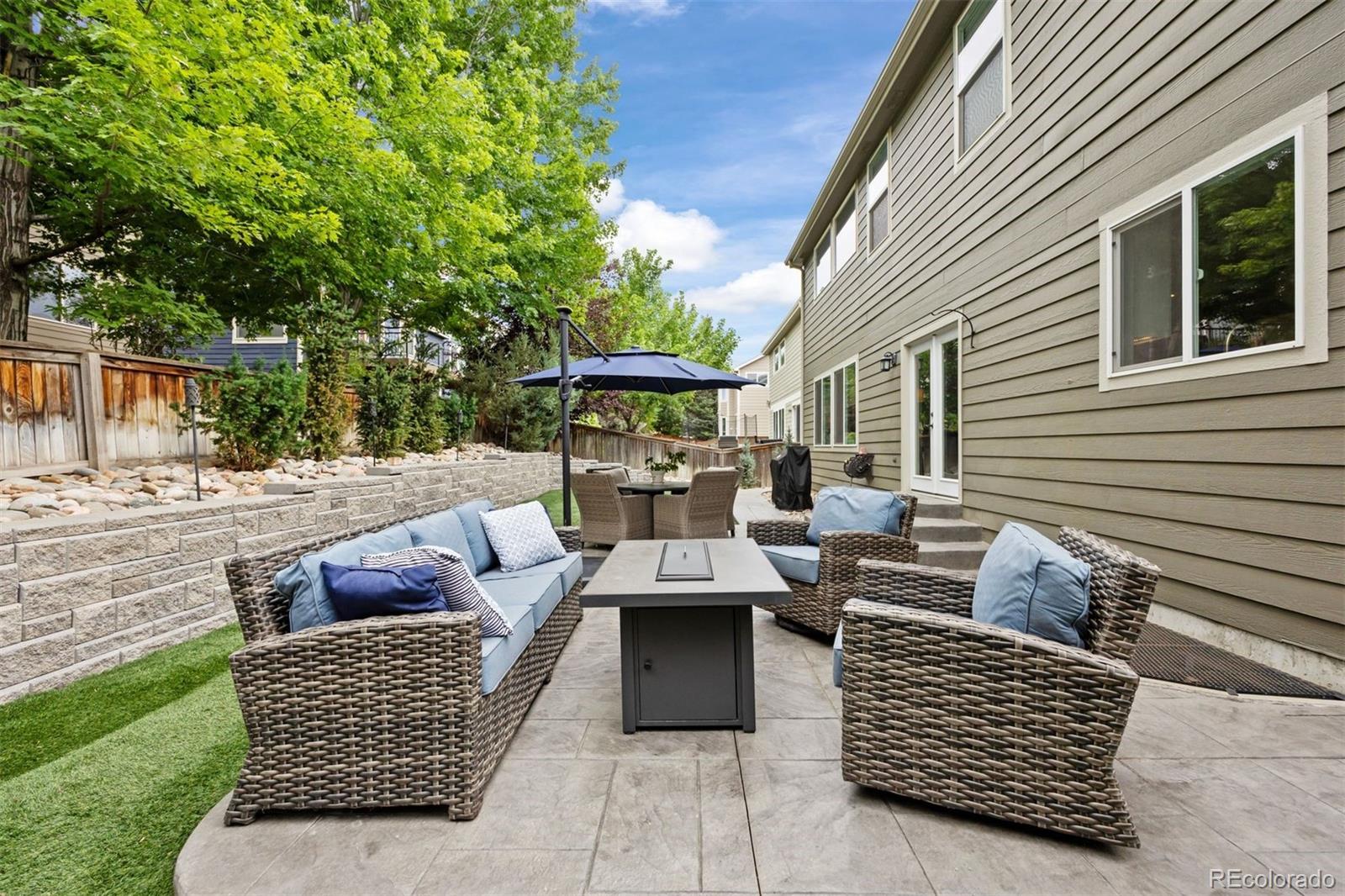 10060 Royal Eagle Lane