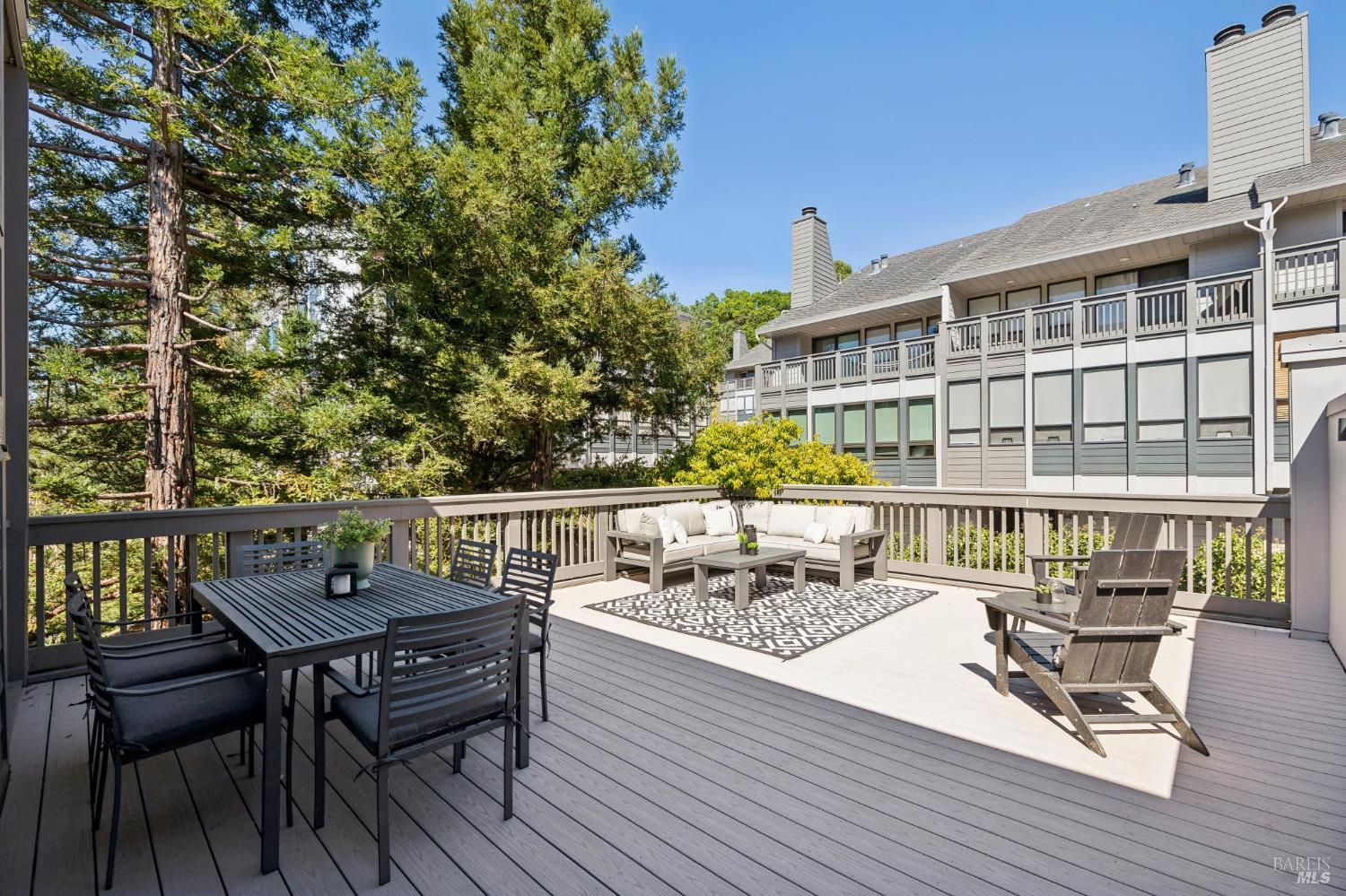 121 Professional Center Parkway