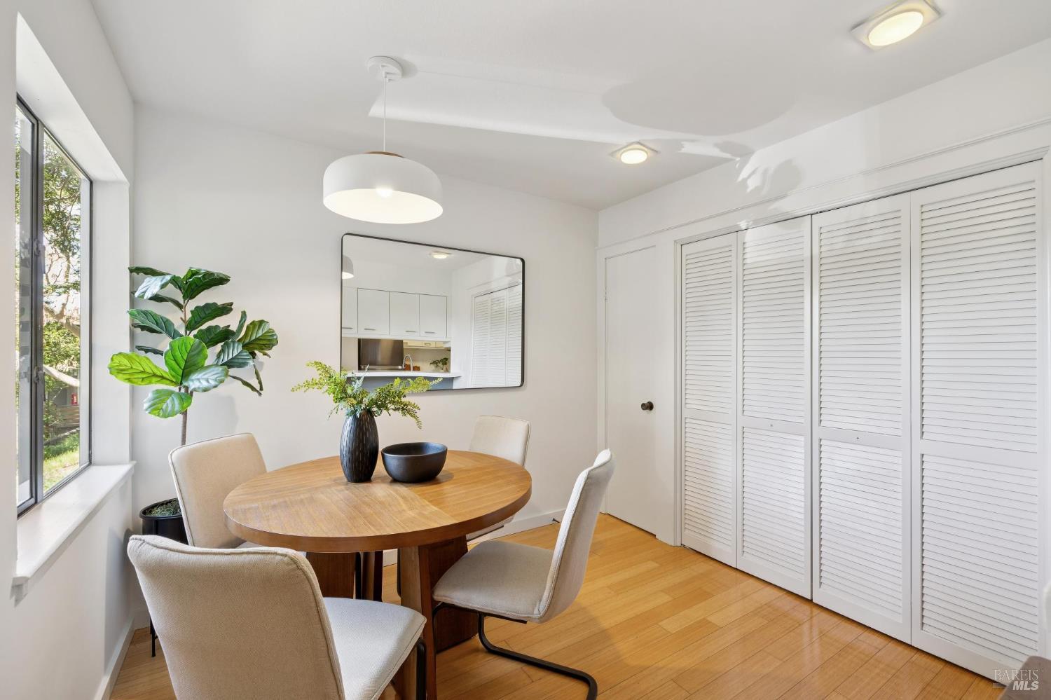 121 Professional Center Parkway