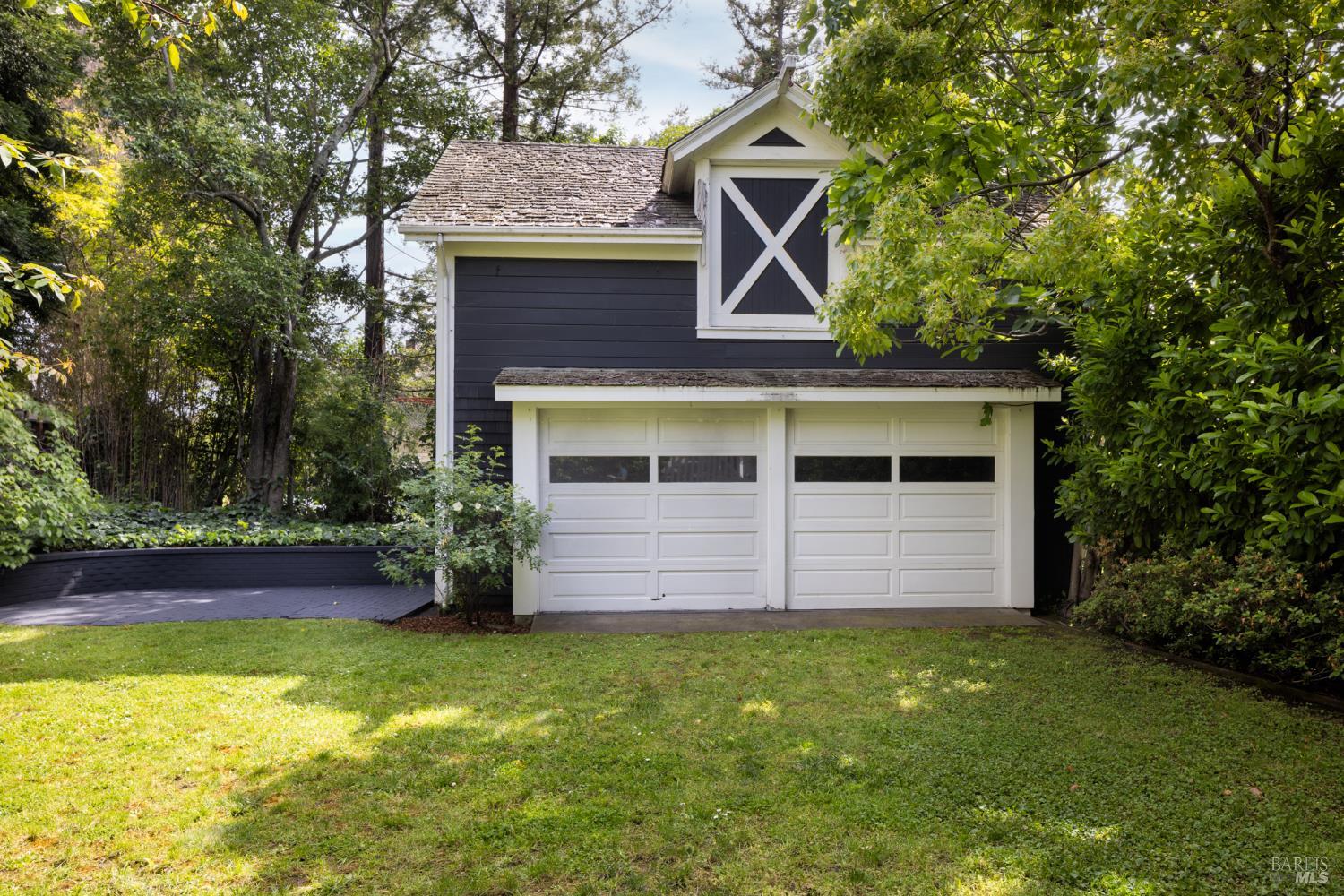 527 Belle Avenue