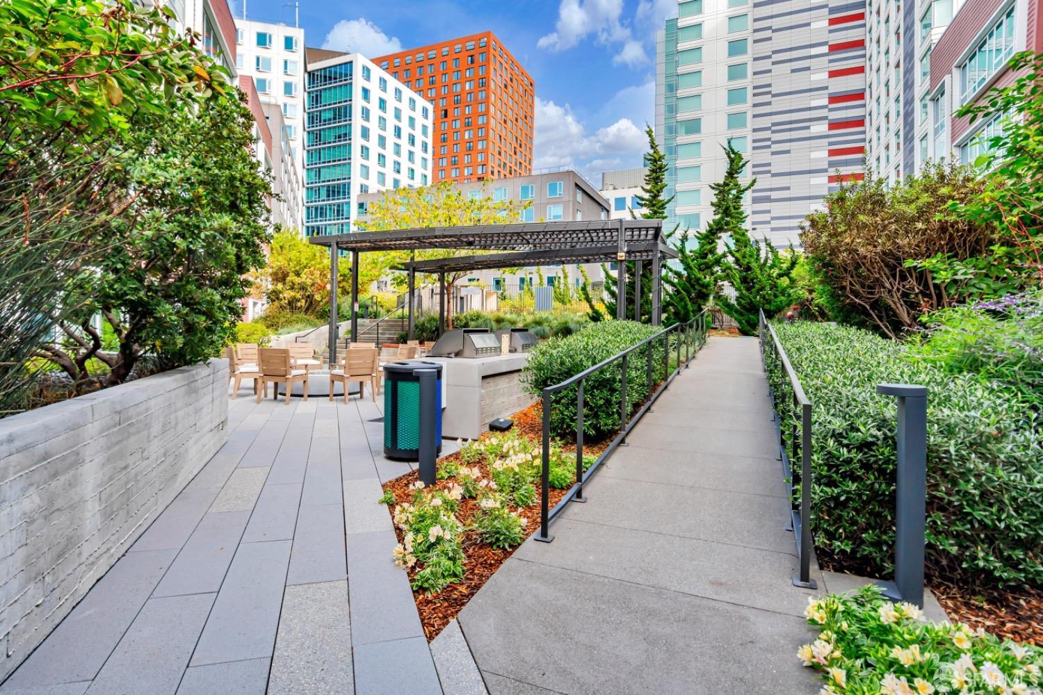 110 Channel Street #522