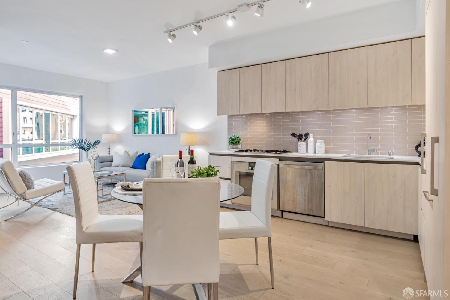 110 Channel Street #522