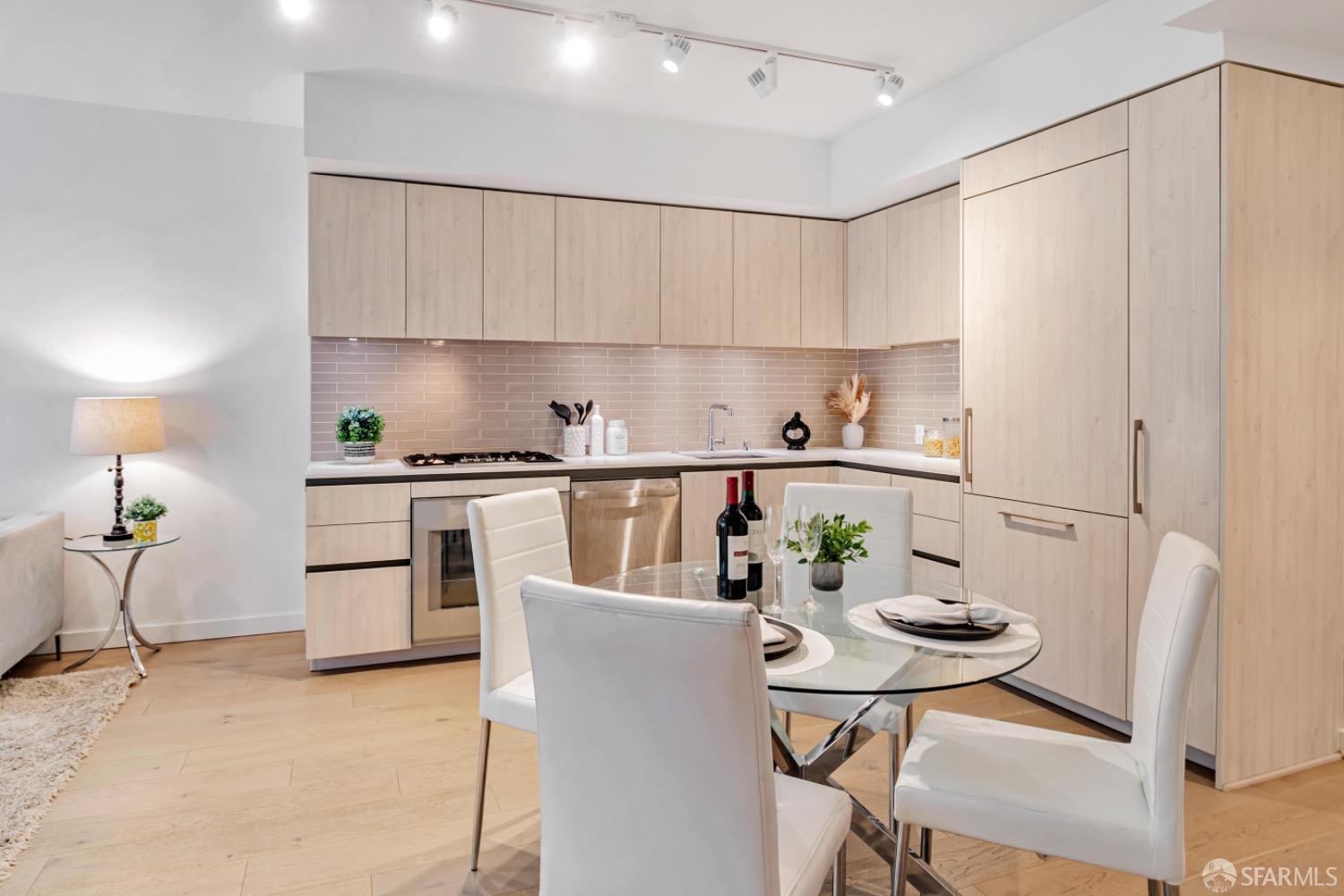 110 Channel Street #522