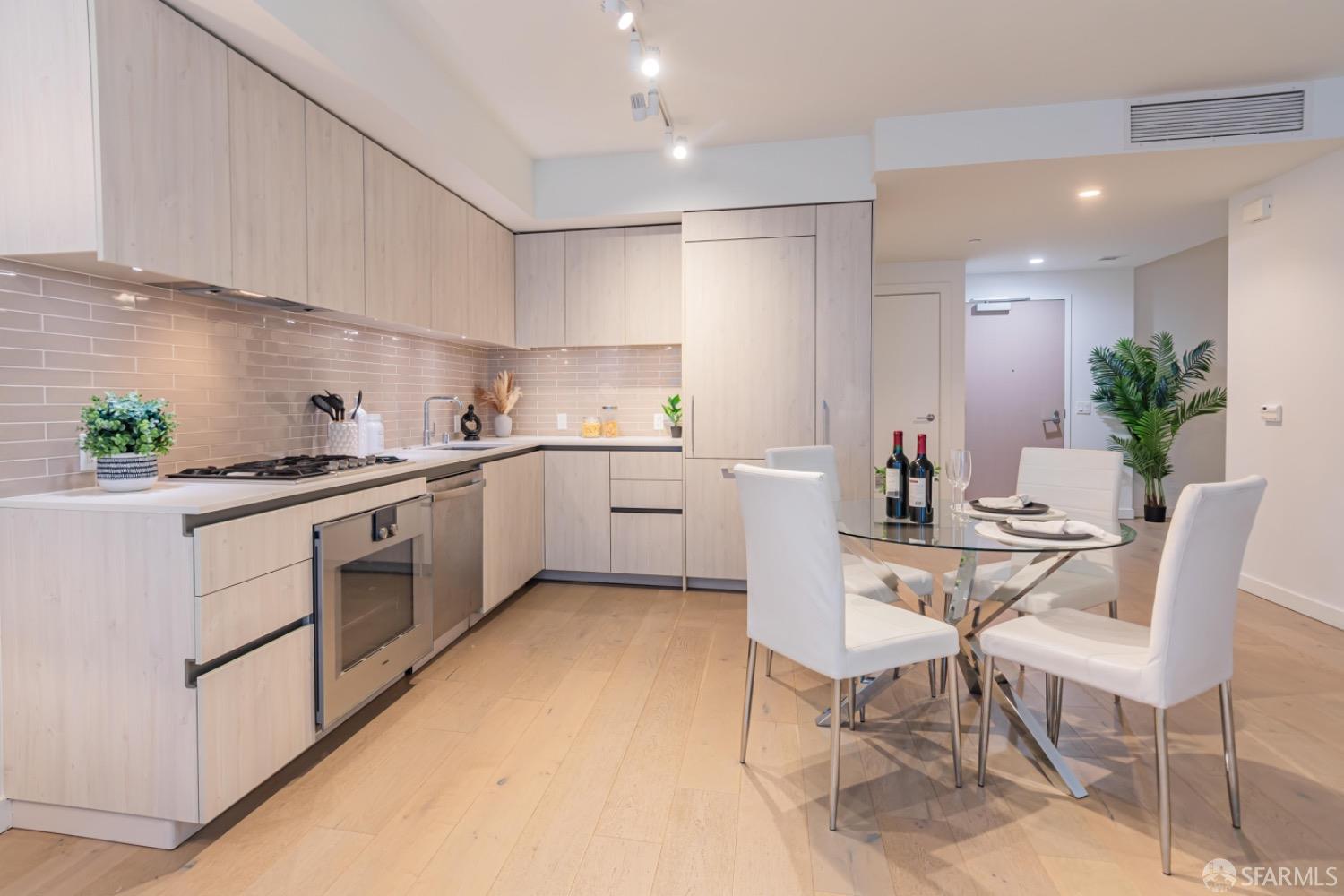 110 Channel Street #522