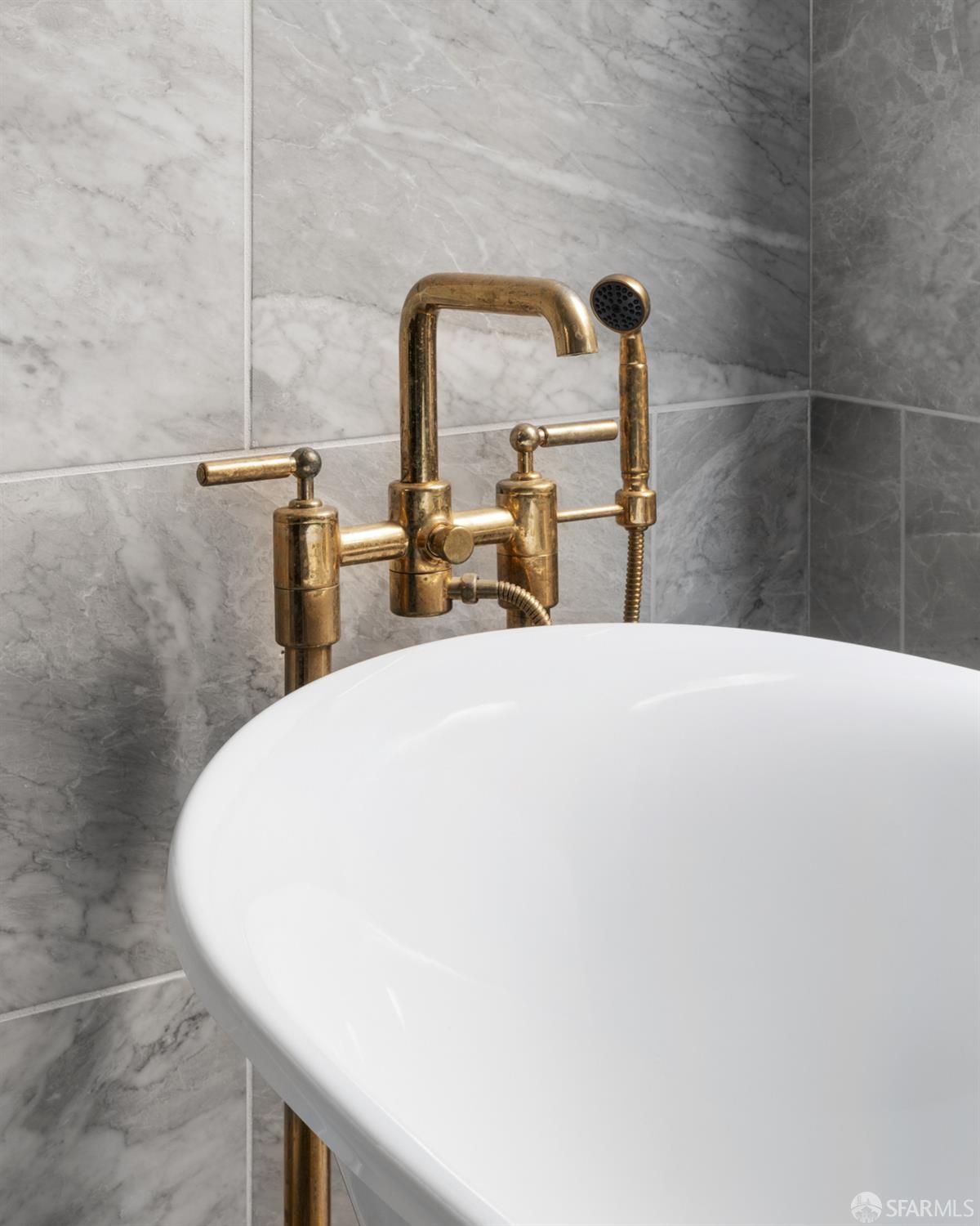 288 Pacific Avenue # 3A