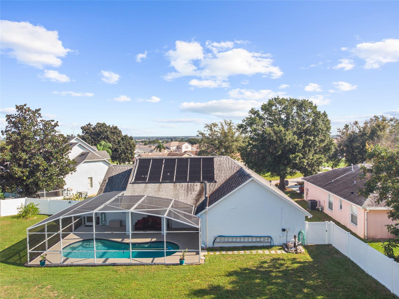 5864 LOMA VISTA DR W